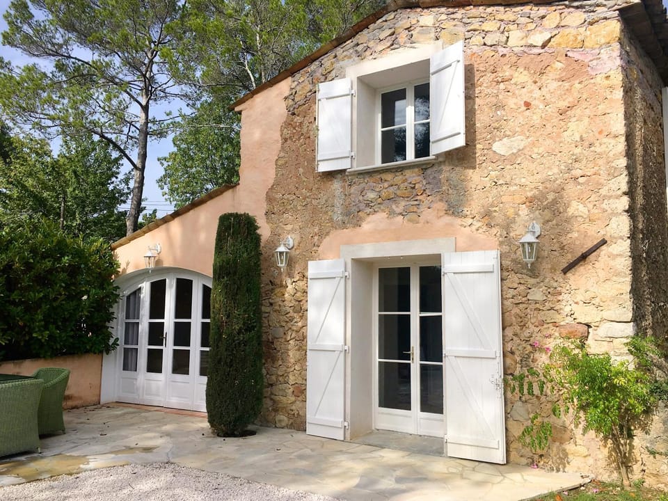 Le Champmazet Bed and Breakfast in Mougins