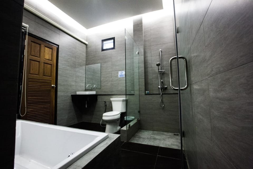 Blue Moon Design House House in Phe