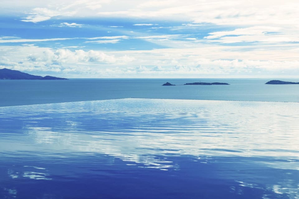 Nearby landmark, Day, Natural landscape, Lake view, Sea view