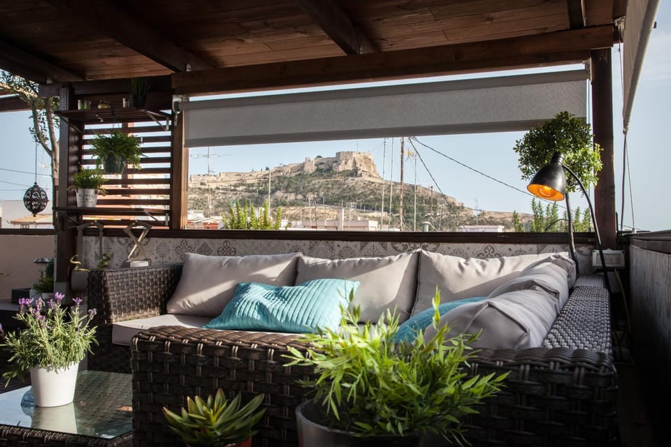 Atic in the Center of the city Apartment in Alicante