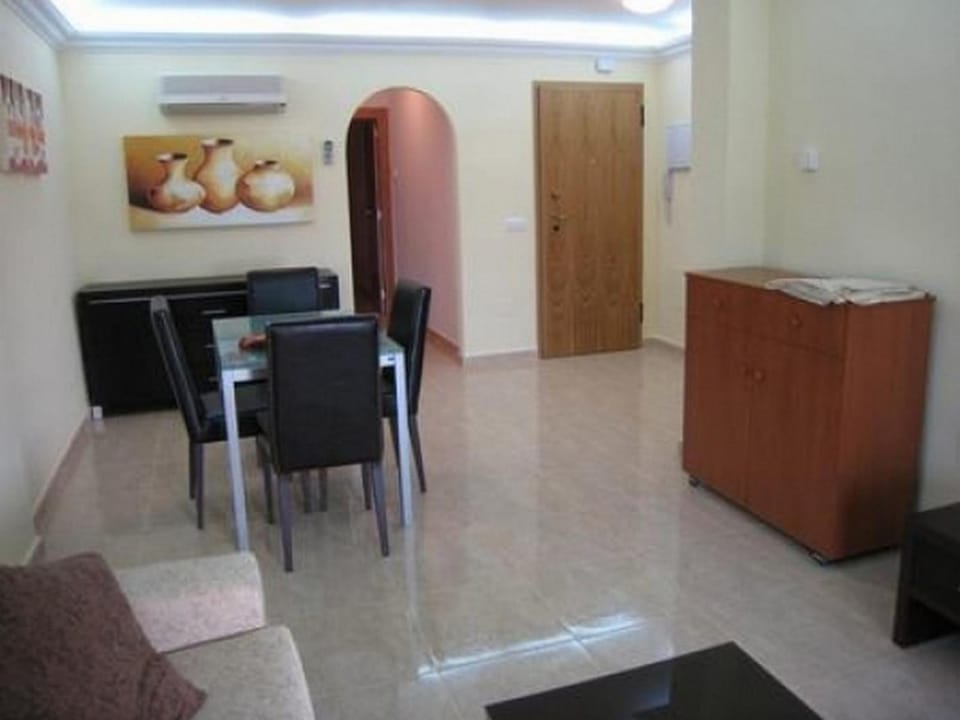 Kitchen or kitchenette, Living room, Dining area
