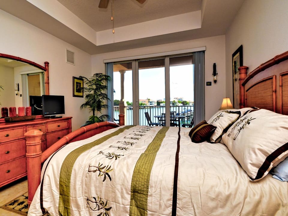 Harborview Grande 202 Apartment in Clearwater Beach
