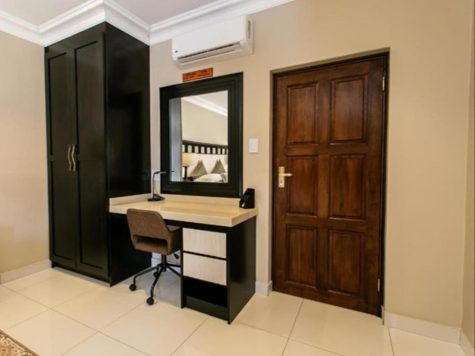 Royl Court Guesthouse Bed and Breakfast in South Africa
