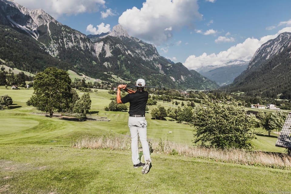 Natural landscape, Golfcourse, Golfcourse, Sports