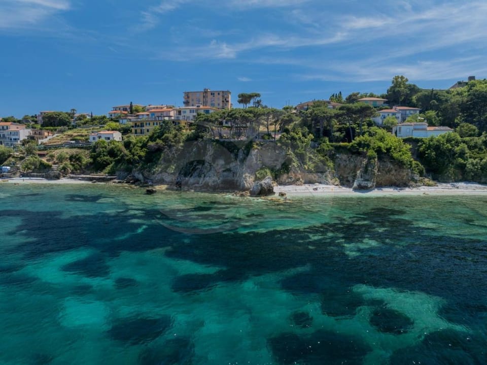 Villa Meridiana Villa in Portoferraio