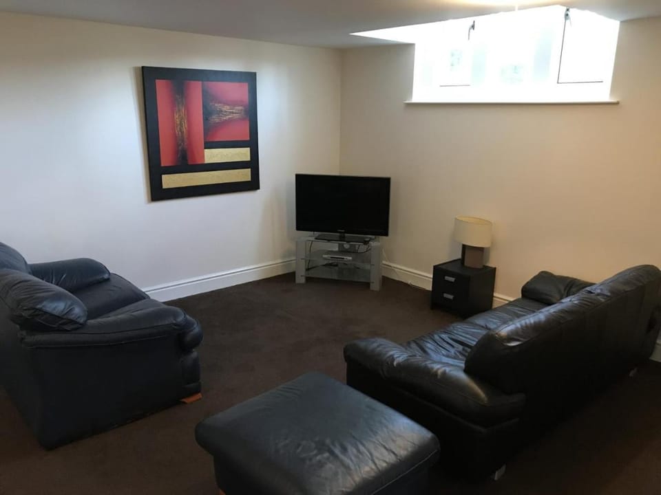 Apartment 4, Welbeck House, Old Green Close, Whitwell, S80 4GL Apartment in Bassetlaw District