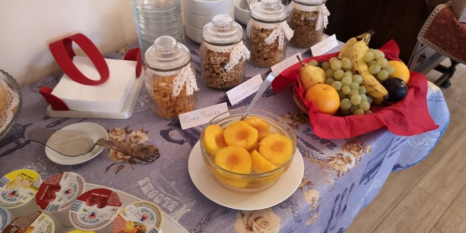 Buffet breakfast