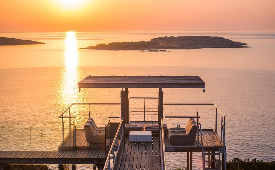 Natural landscape, Balcony/Terrace, Sea view, Sunrise