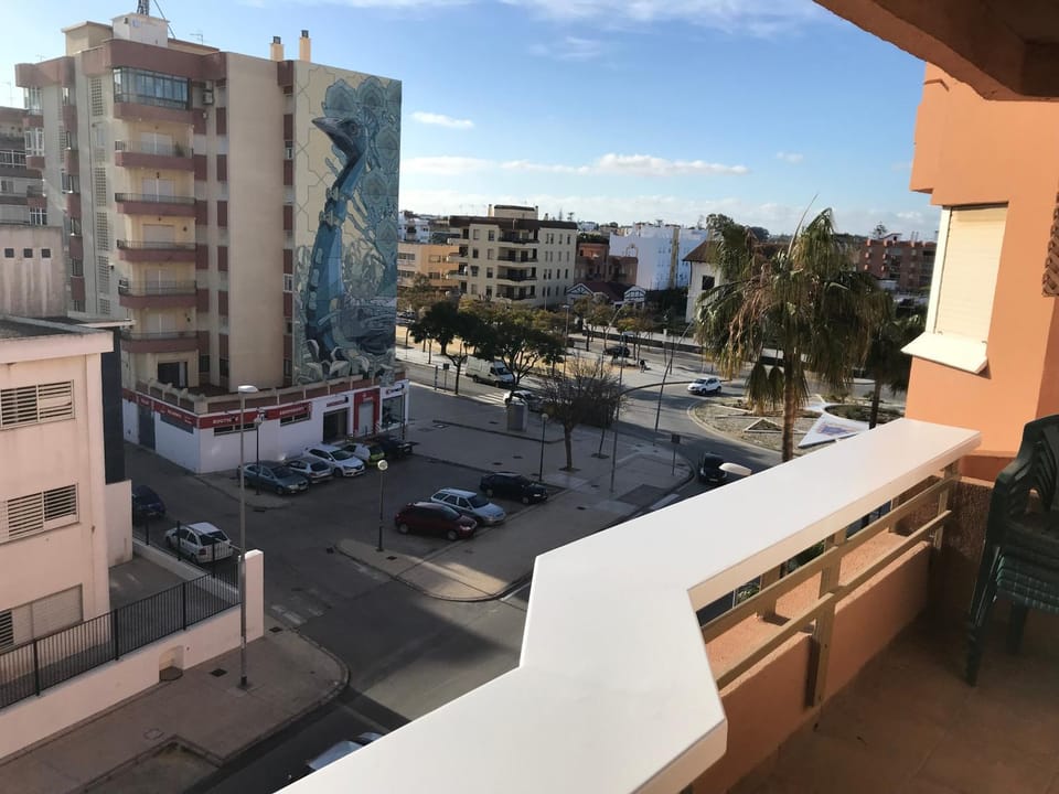 Balcony/Terrace, Street view