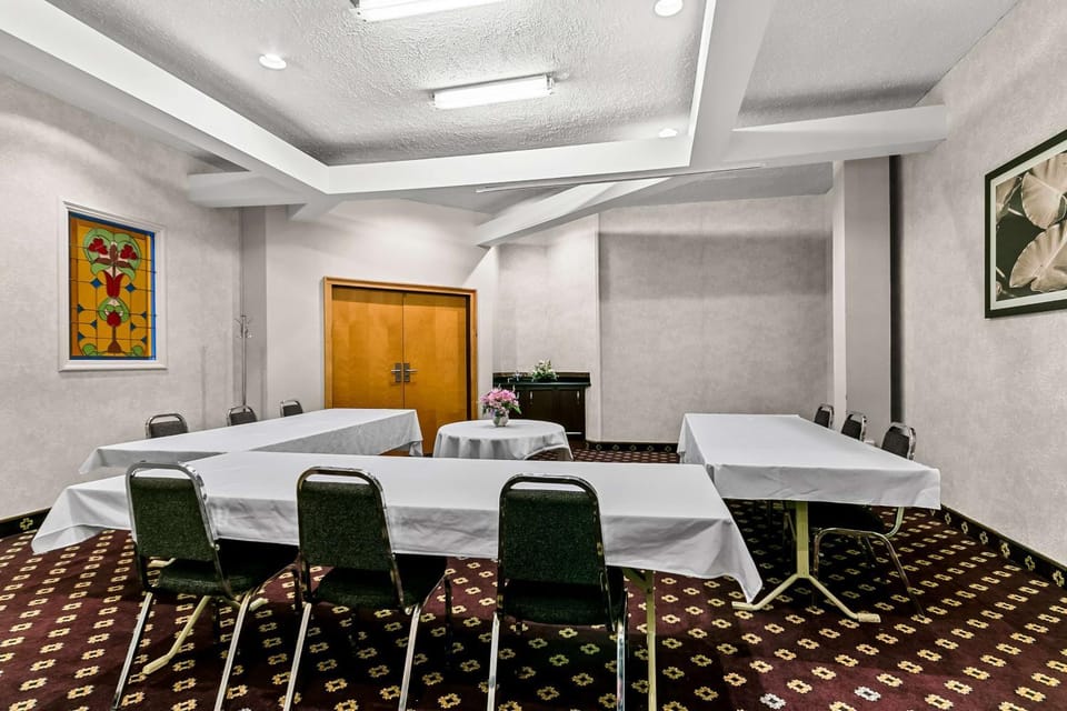 Banquet/Function facilities