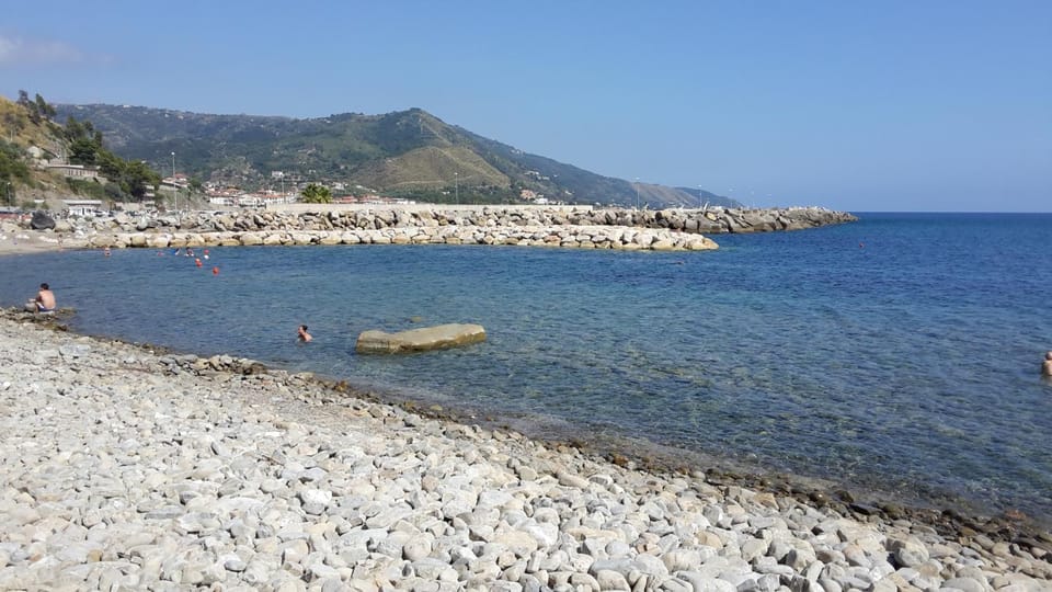 Beach, On site