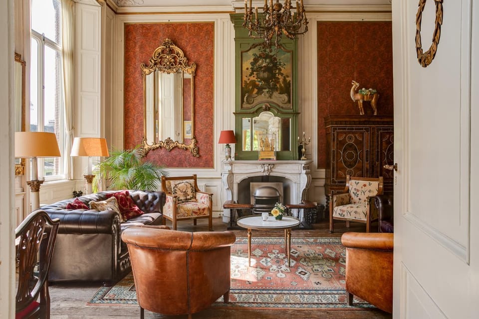 Living room, Internal: Not applicable to any particular room
