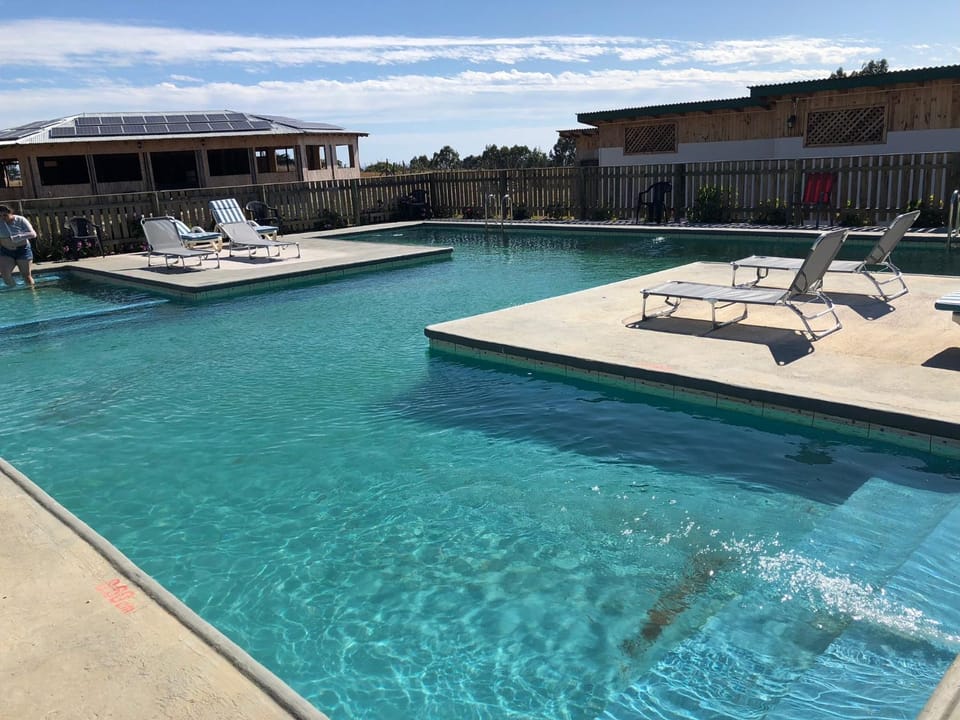Swimming pool