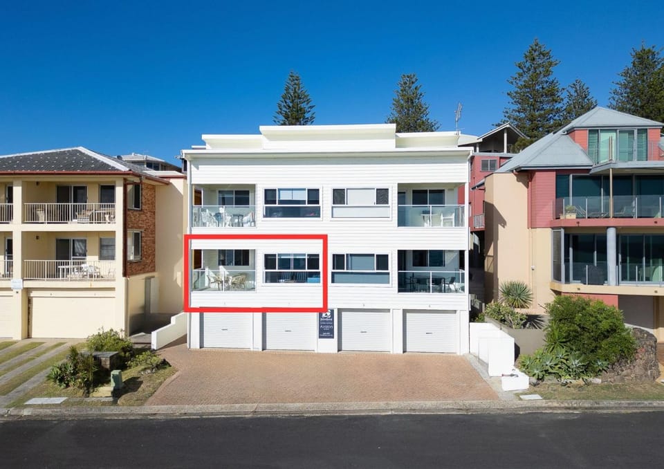 Avalon 1 Apartment in Yamba