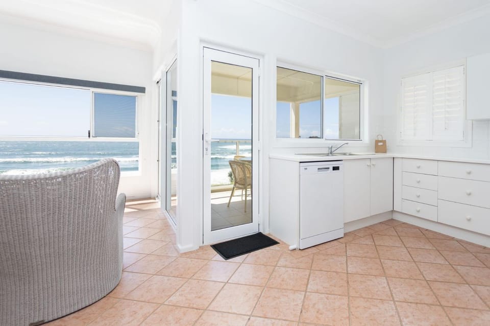 Avalon 1 Apartment in Yamba