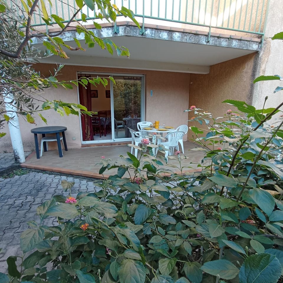 Balcony/Terrace, Dining area