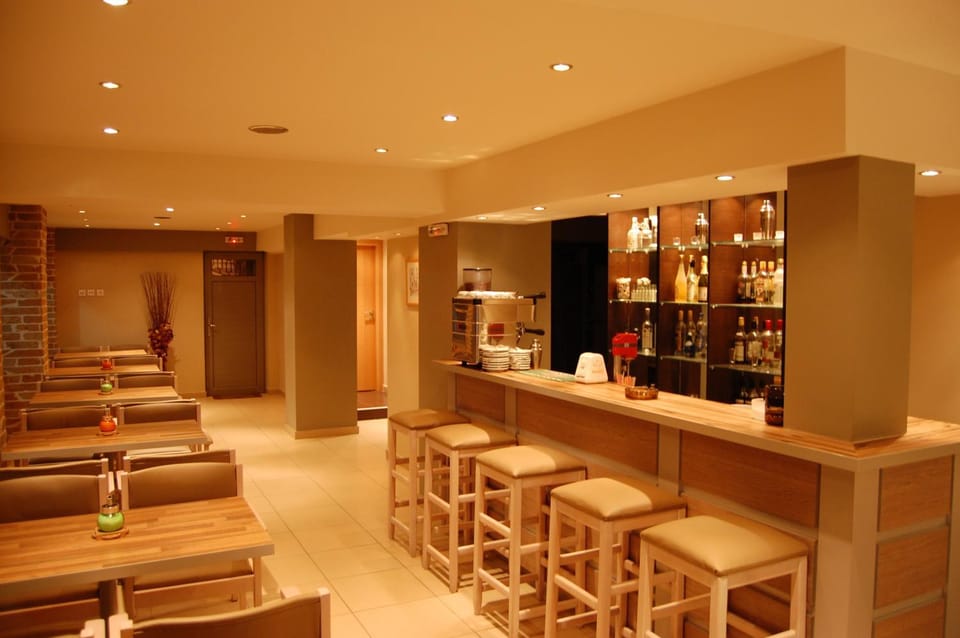 Lounge or bar
