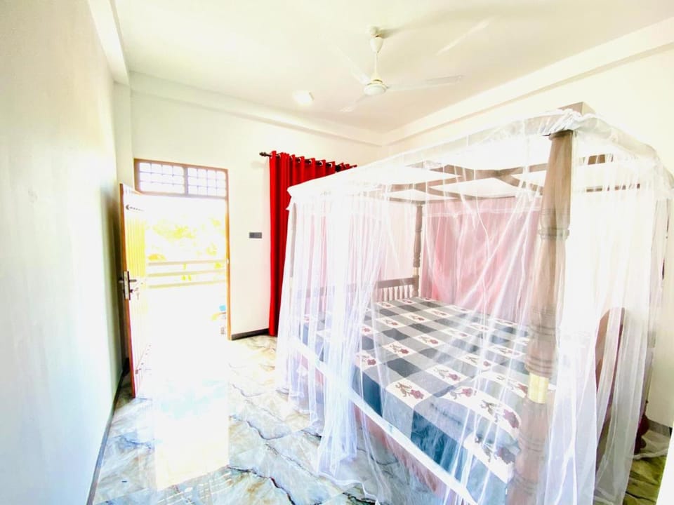 Charith Guest Bed and Breakfast in Tangalle