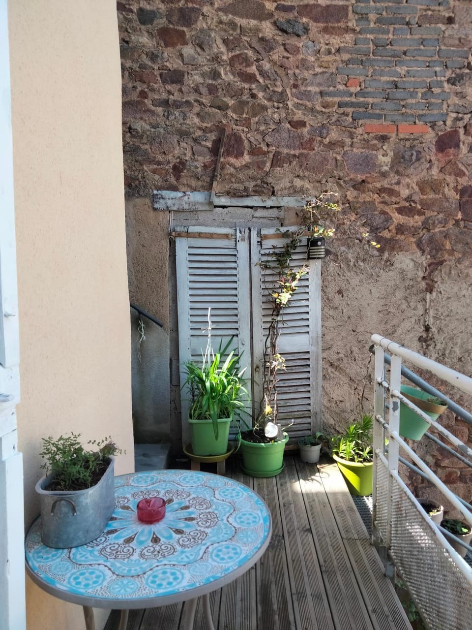 Inner courtyard view