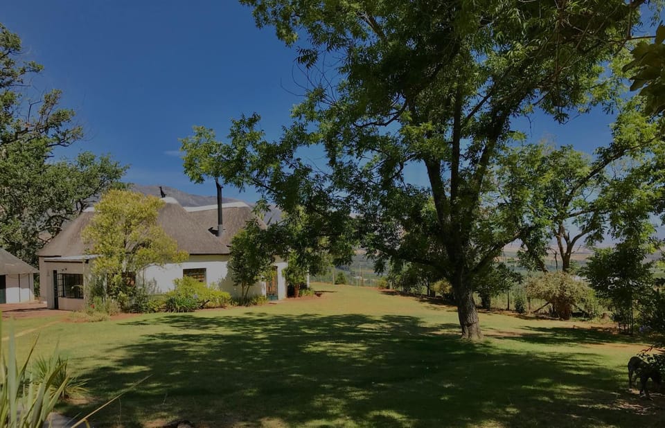 On site, Garden view, Mountain view