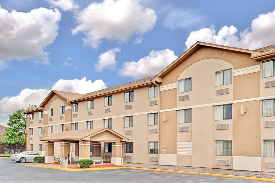 Property building, On site