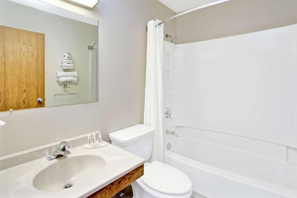 Bathroom, Photo of the whole room, On site