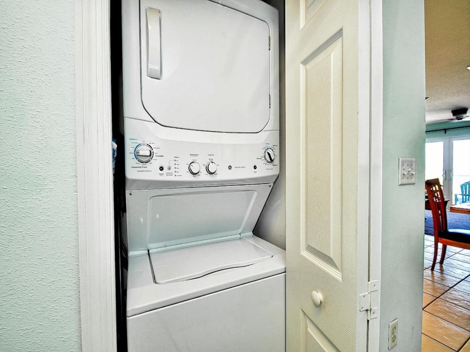 Beachside Hideout Unit K Apartment in Indian Rocks Beach