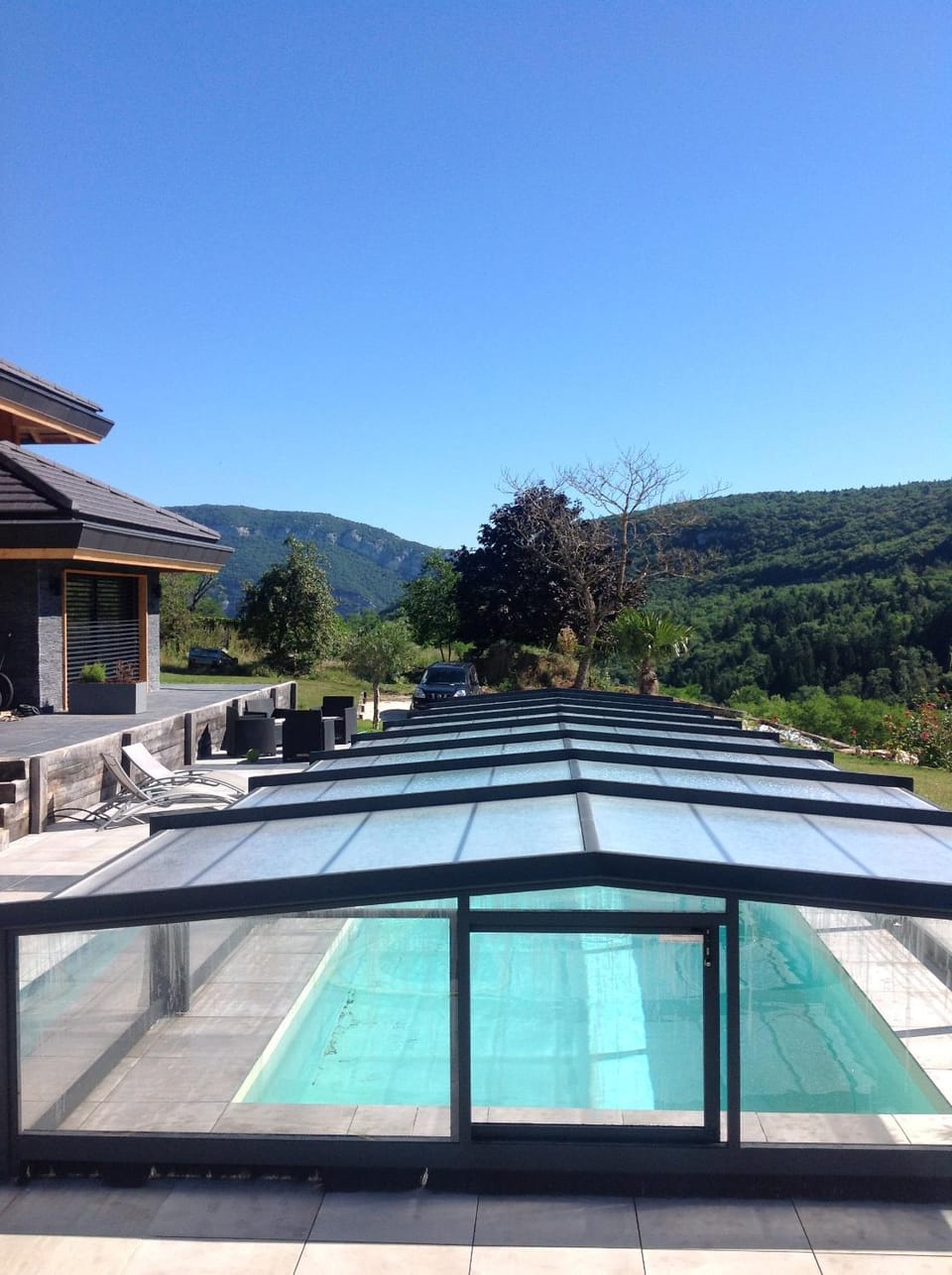 Swimming pool, Swimming pool