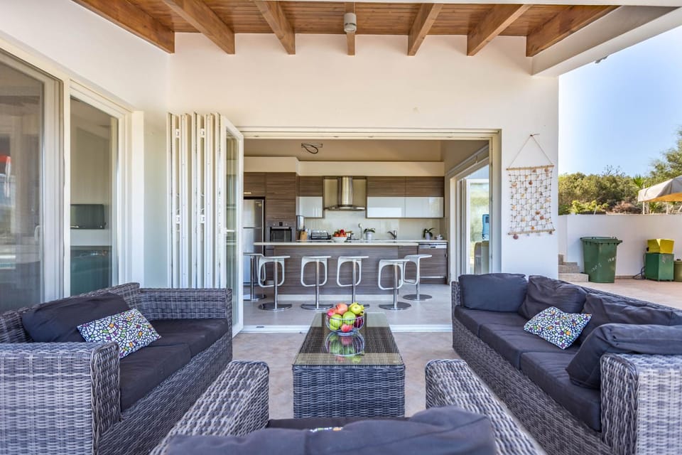 Patio, Seating area