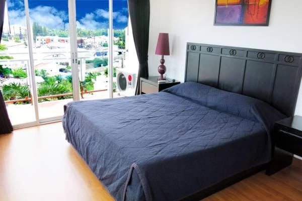 View (from property/room), Bedroom, Mountain view