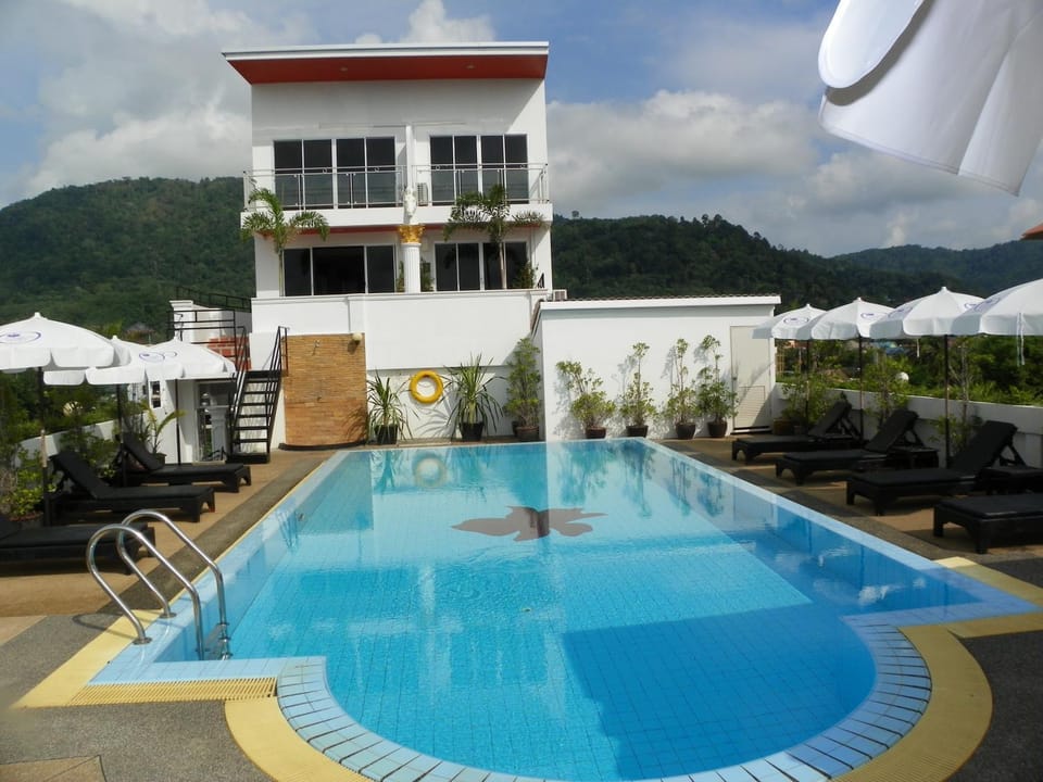 Pool view, Swimming pool