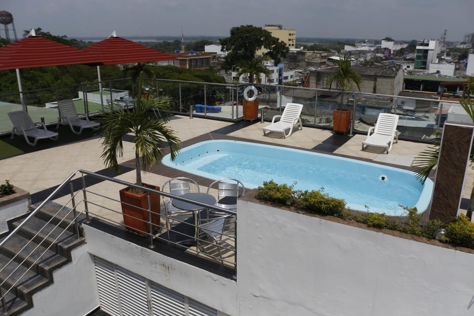Swimming pool