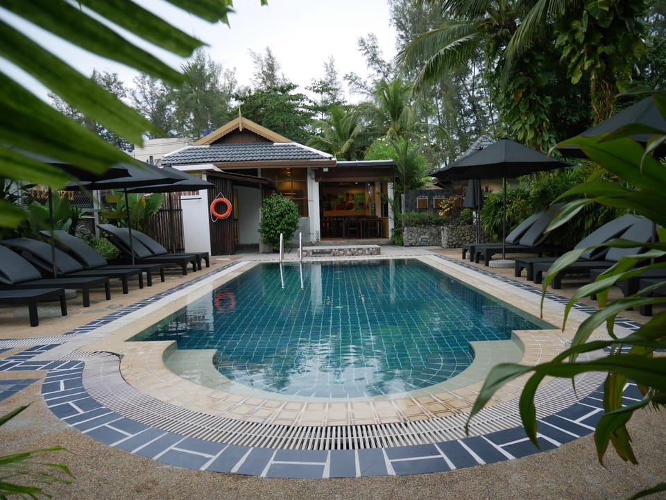 Property building, Pool view, Swimming pool