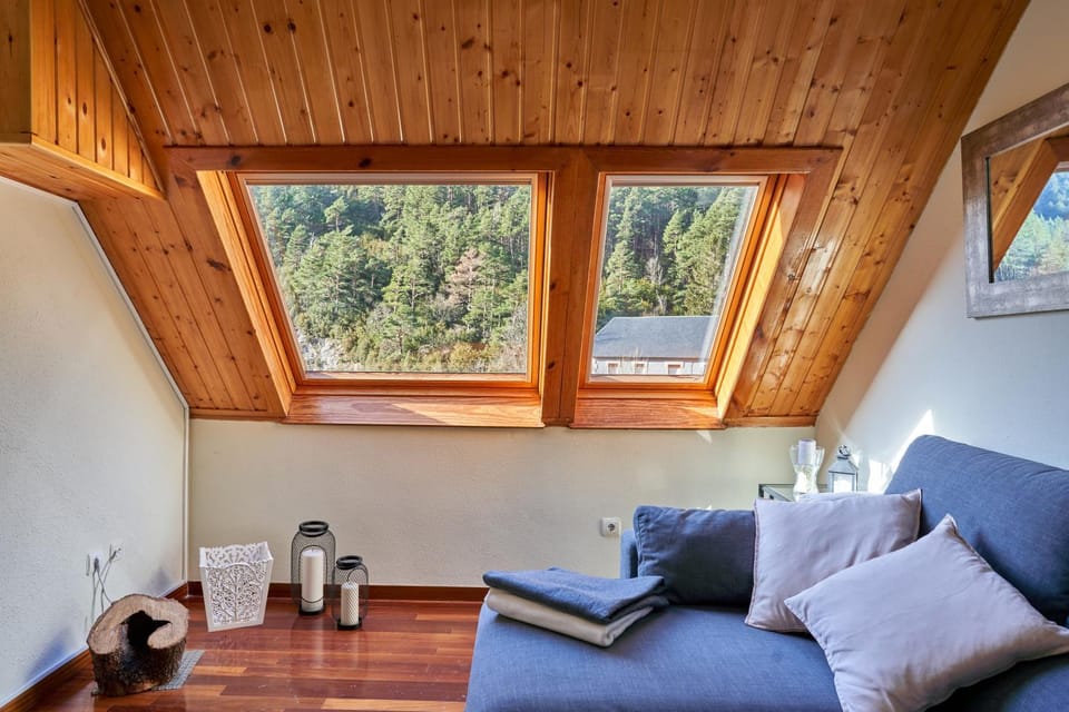 Natural landscape, Living room