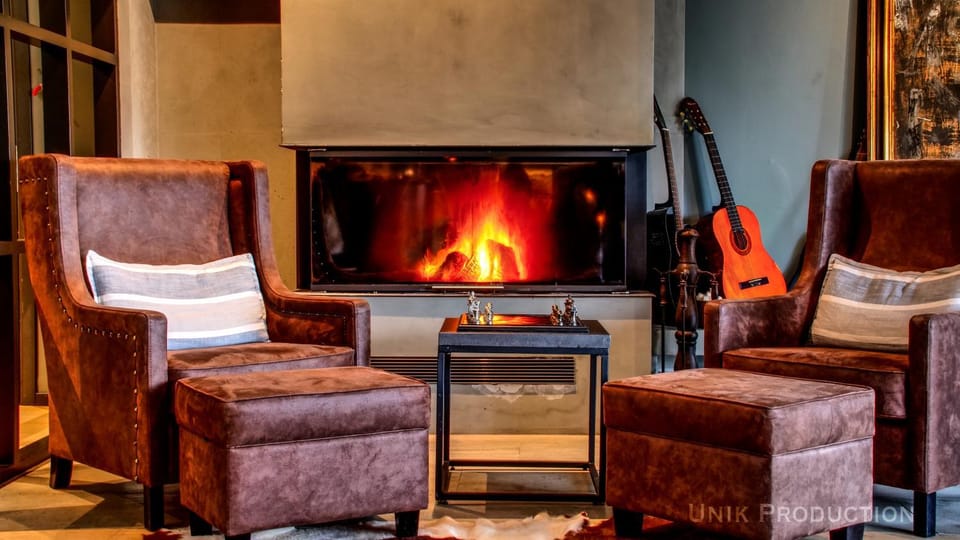 Lounge or bar