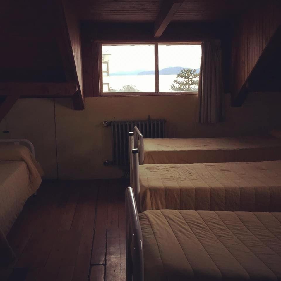 Bed, Lake view