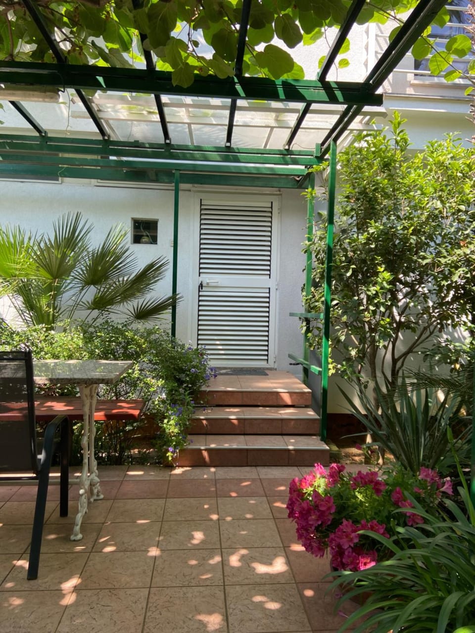 Sunny Garden Apartment in Opatija