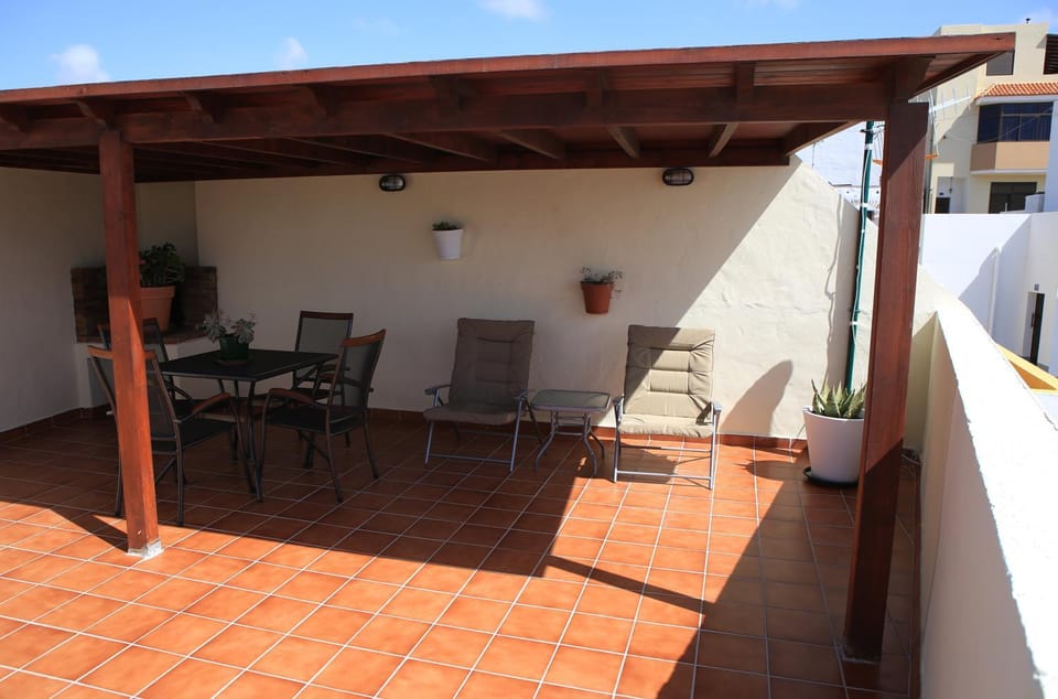 Casa Pano Beach House Apartment in Maxorata