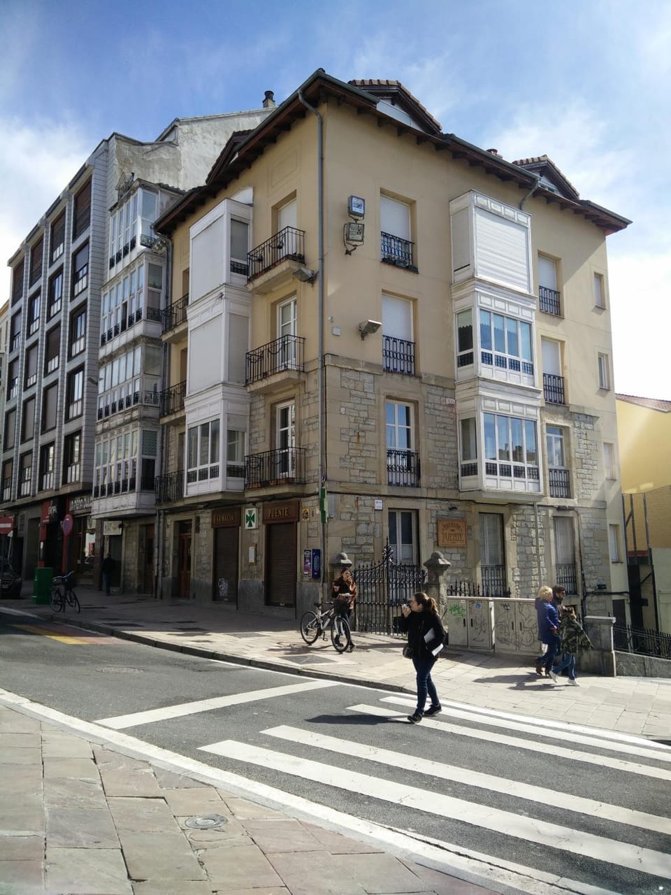 Property building, Facade/entrance