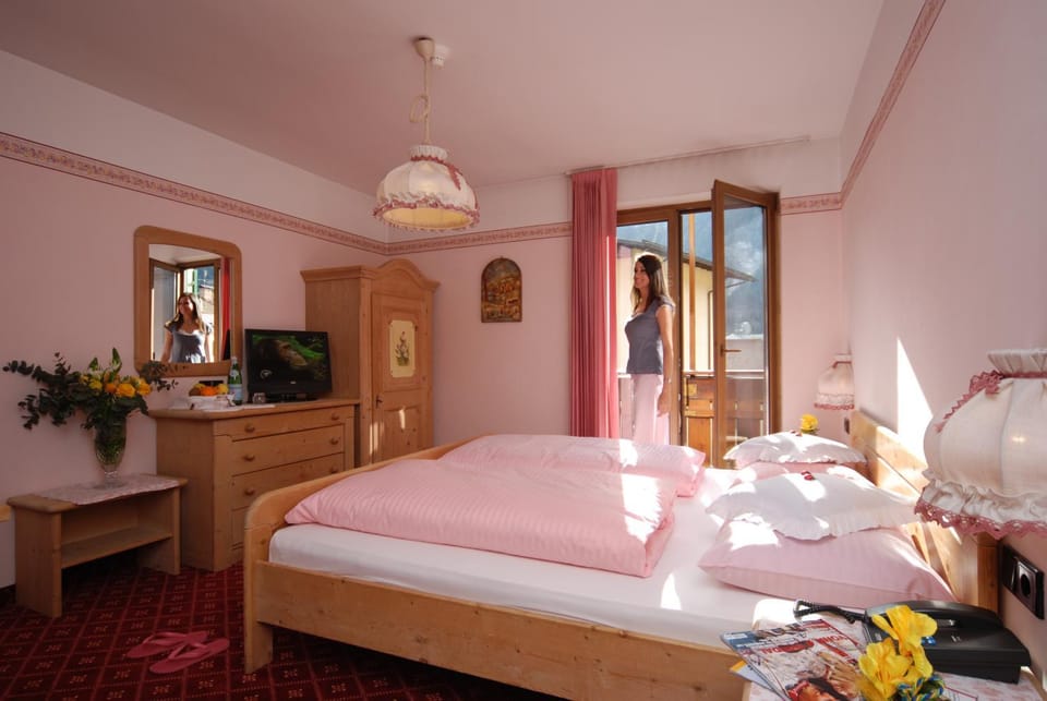 Sport Hotel Sass Maor Hotel in Trentino-South Tyrol