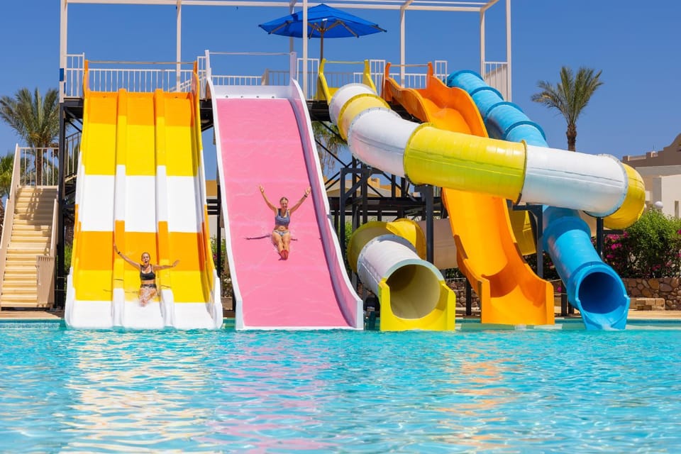 Aqua park, Entertainment