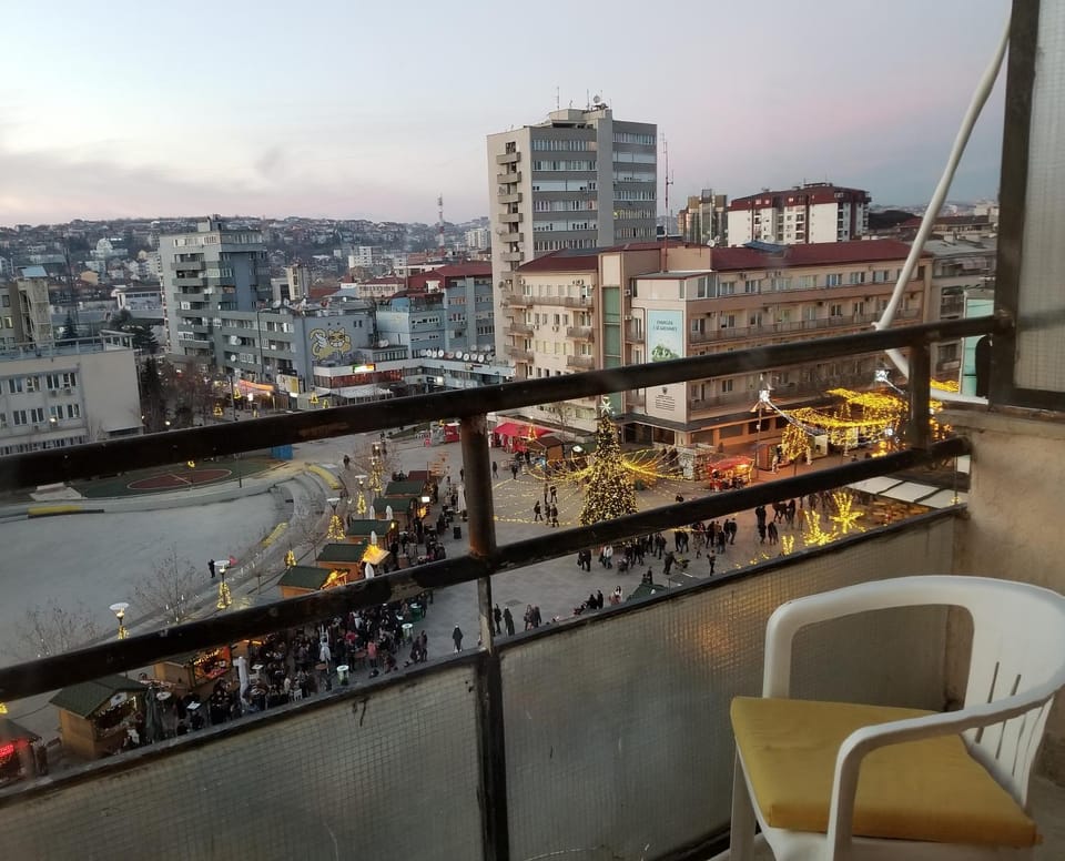 Neighbourhood, Balcony/Terrace