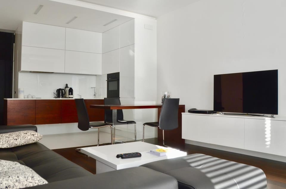 Kitchen or kitchenette, Living room, Photo of the whole room, Seating area