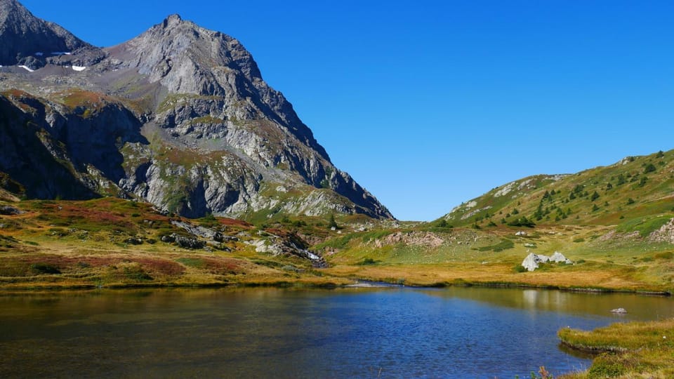 Natural landscape, Hiking, Lake view, Mountain view