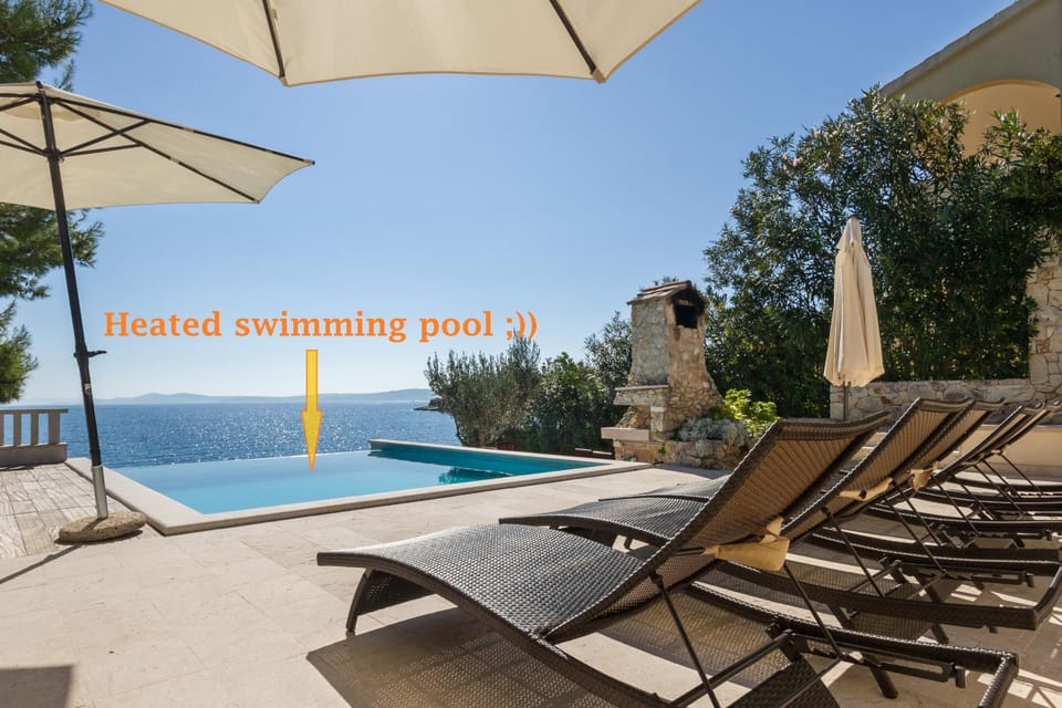 BBQ facilities, Children play ground, Garden, Karaoke, Balcony/Terrace, Beach, Aqua park, Diving, Kids's club, Evening entertainment, Pets, Meals, Lunch, Dinner, Alcoholic drinks, Non alcoholic drinks, Open Air Bath