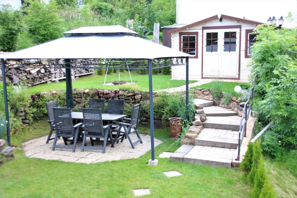 Dining area, Garden view