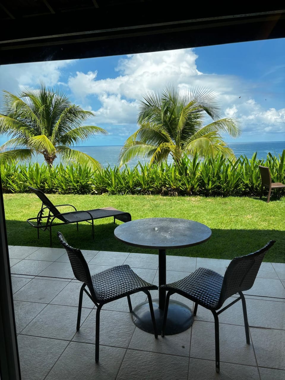 Patio, Day, Natural landscape, Garden, View (from property/room), Balcony/Terrace, Dining area, Garden view, Sea view