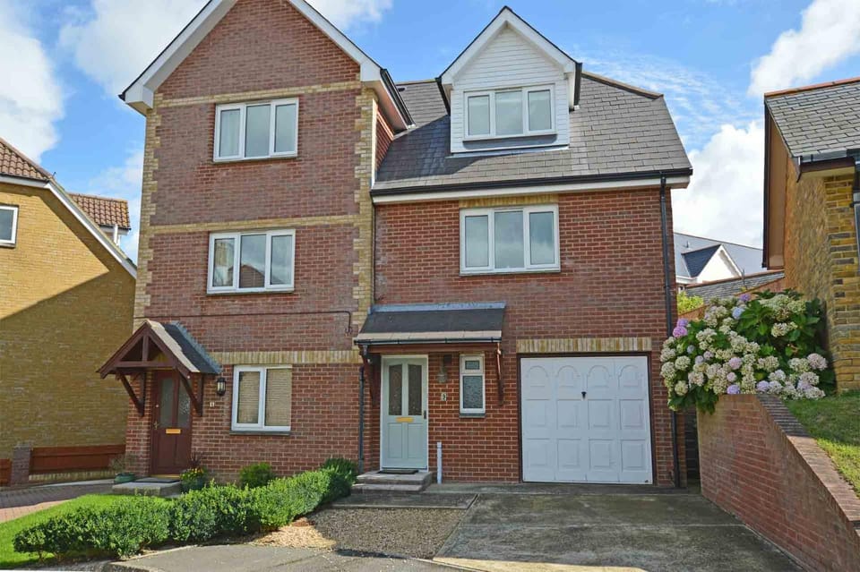 Facade/entrance, Street view