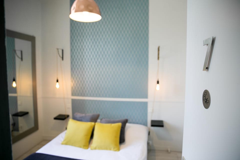 Logis Auberge De L'ombrée Hotel in Pays de la Loire