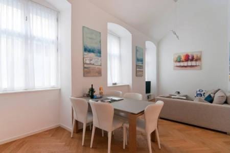 Homestay Sisi Apartment in Vienna